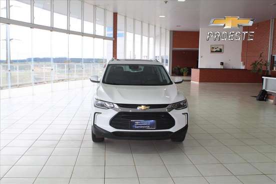 CHEVROLET-TRACKER-2022