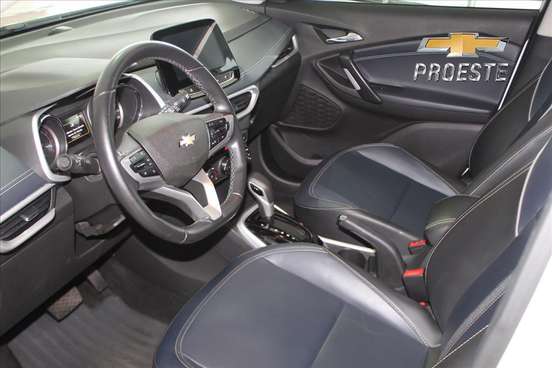CHEVROLET-TRACKER-2022