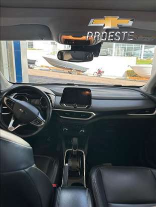 CHEVROLET-TRACKER-2023