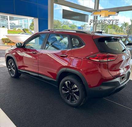 CHEVROLET-TRACKER-2023