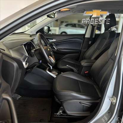 CHEVROLET-TRACKER-2024