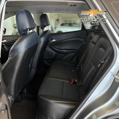CHEVROLET-TRACKER-2024