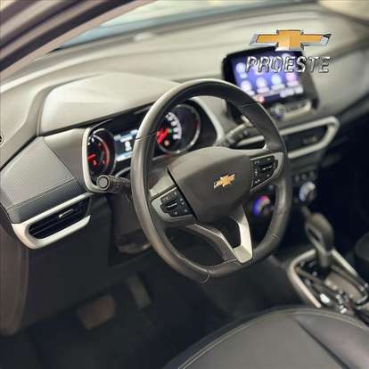 CHEVROLET-TRACKER-2023