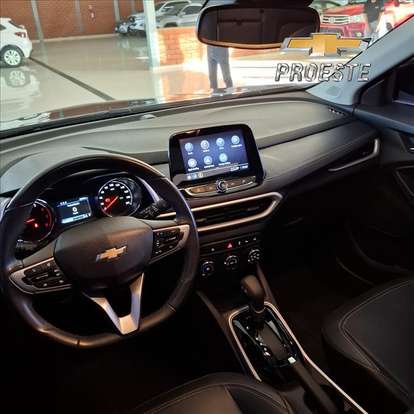CHEVROLET-TRACKER-2022