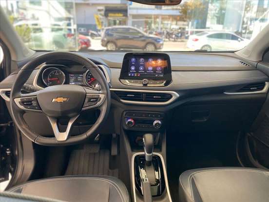 CHEVROLET-TRACKER-2024