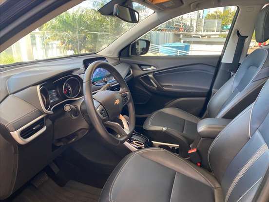 CHEVROLET-TRACKER-2024