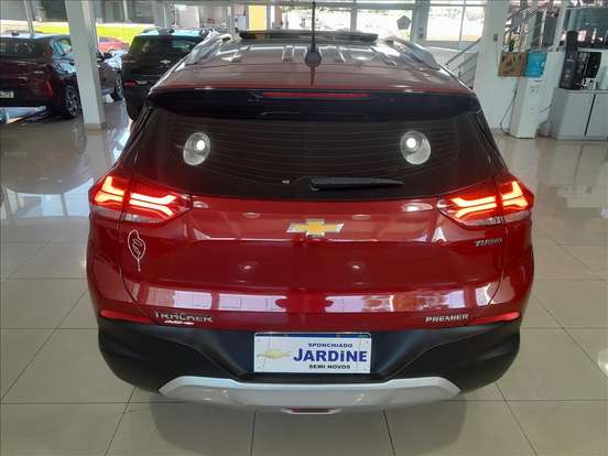 CHEVROLET-TRACKER-2021