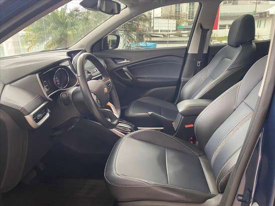 CHEVROLET-TRACKER-2024