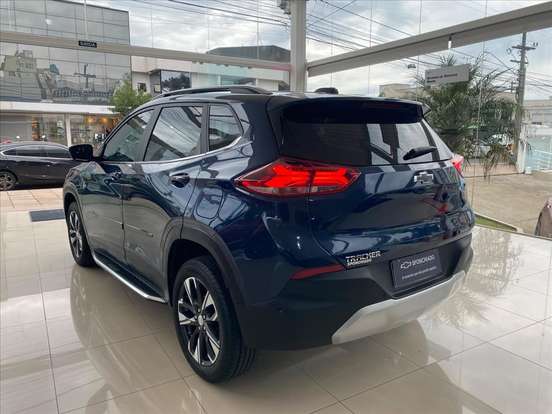 CHEVROLET-TRACKER-2024