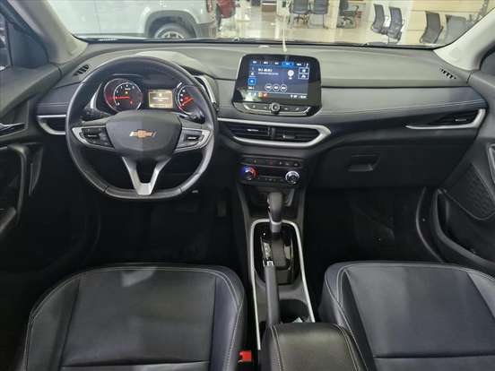 CHEVROLET-TRACKER-2023