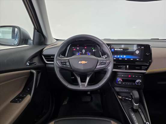 CHEVROLET-TRACKER-2025