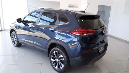 CHEVROLET-TRACKER-2025