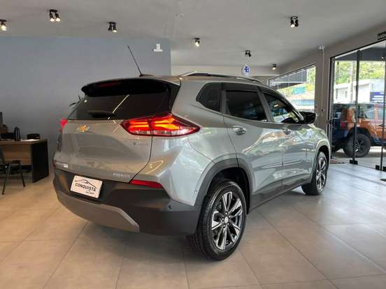 CHEVROLET-TRACKER-2024