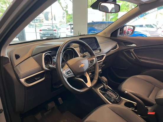 CHEVROLET-TRACKER-2024