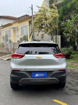 CHEVROLET-TRACKER-2022