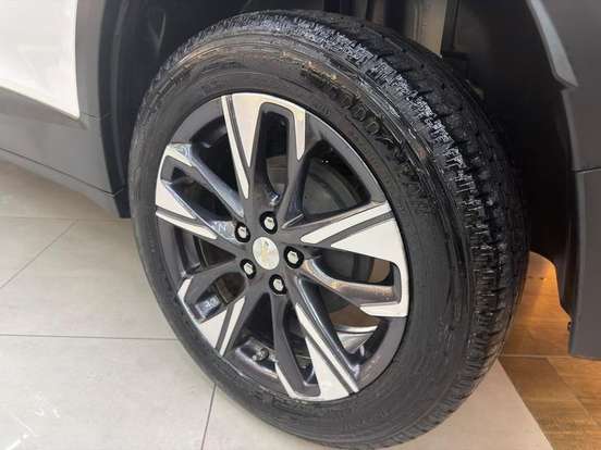 CHEVROLET-TRACKER-2024