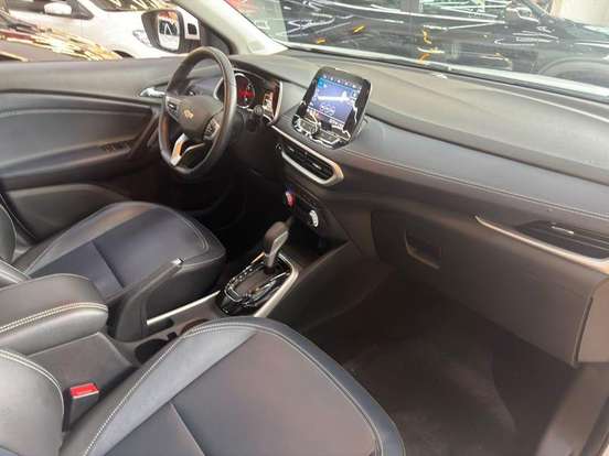 CHEVROLET-TRACKER-2024