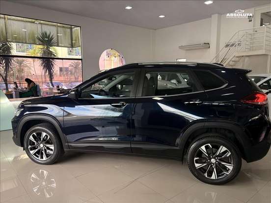 CHEVROLET-TRACKER-2023