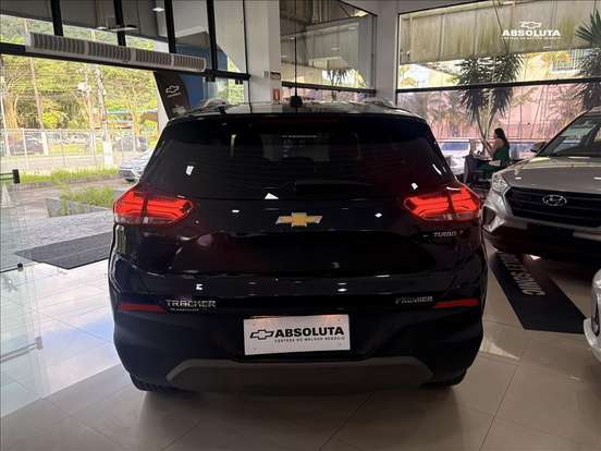 CHEVROLET-TRACKER-2023
