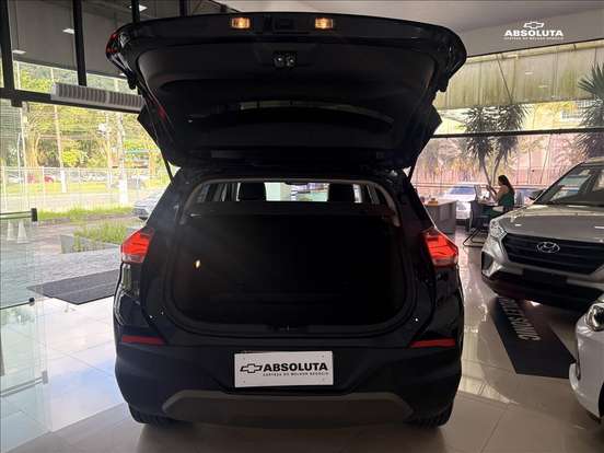 CHEVROLET-TRACKER-2023