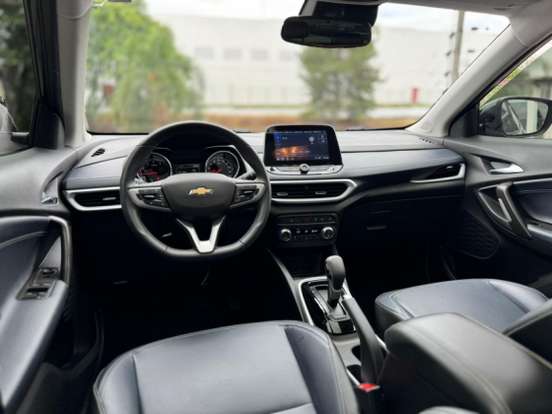 CHEVROLET-TRACKER-2023