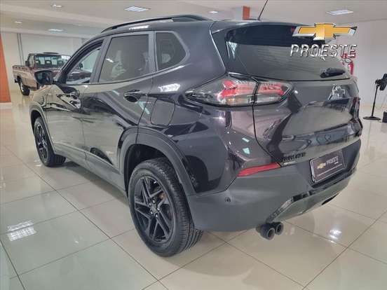 CHEVROLET-TRACKER-2025