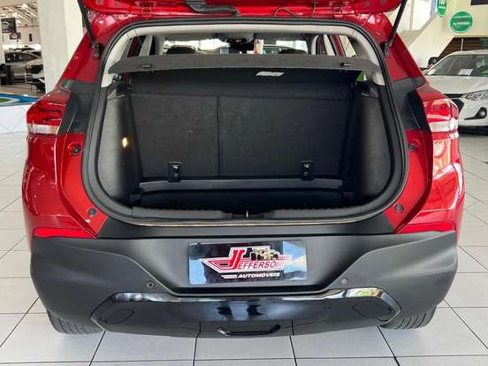 CHEVROLET-TRACKER-2023