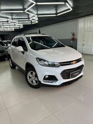CHEVROLET-TRACKER-2017