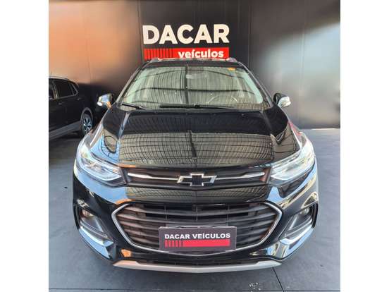 CHEVROLET-TRACKER-2018