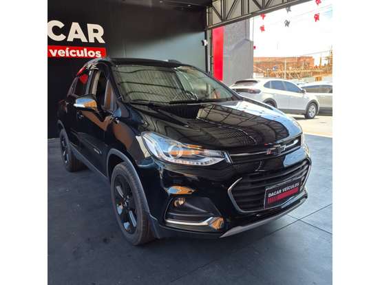 CHEVROLET-TRACKER-2018