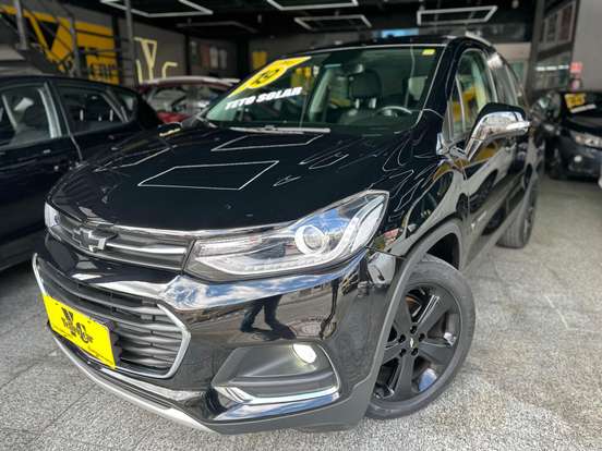 CHEVROLET-TRACKER-2019