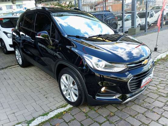 CHEVROLET-TRACKER-2018