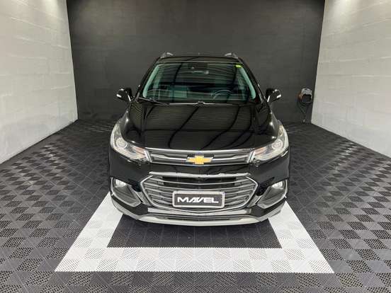 CHEVROLET-TRACKER-2018