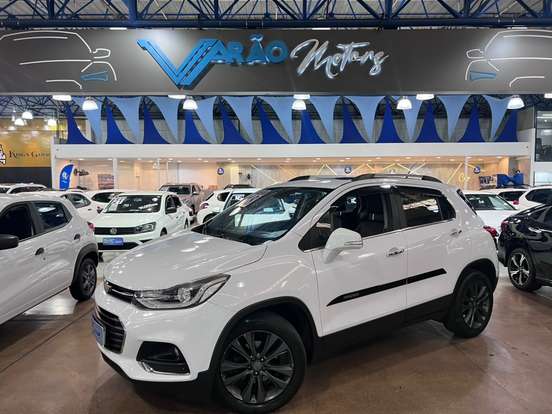 CHEVROLET-TRACKER-2017