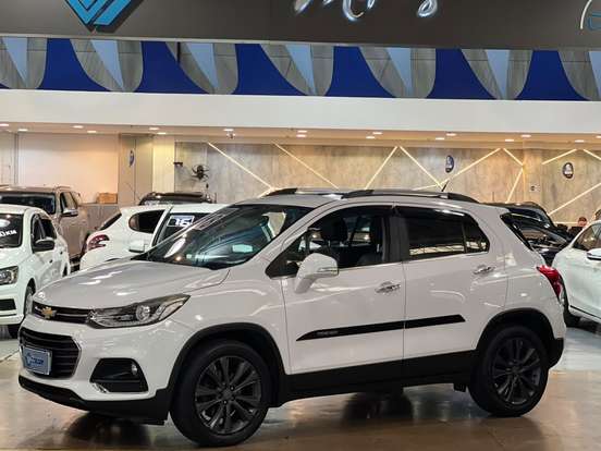 CHEVROLET-TRACKER-2017