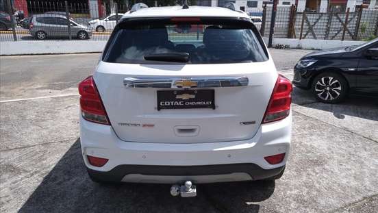 CHEVROLET-TRACKER-2017