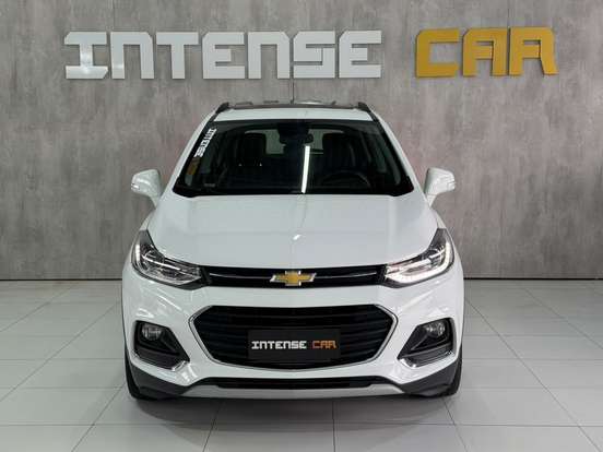 CHEVROLET-TRACKER-2018