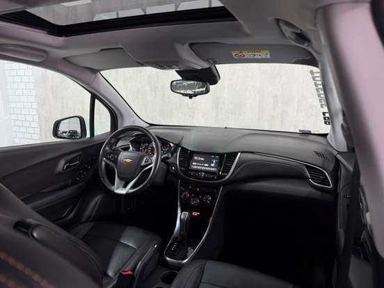 CHEVROLET-TRACKER-2018