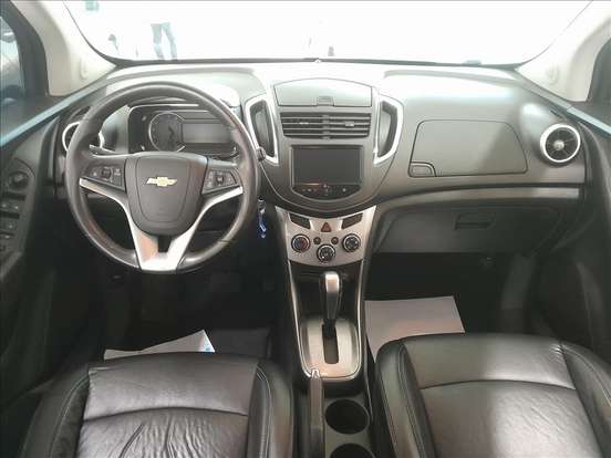 CHEVROLET-TRACKER-2014