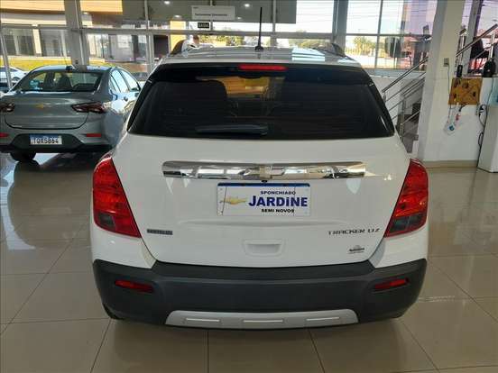 CHEVROLET-TRACKER-2014