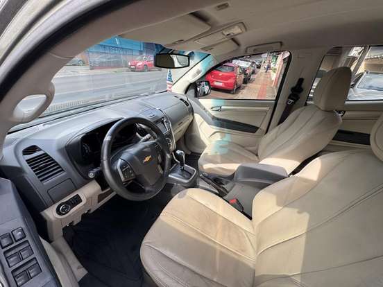 CHEVROLET-TRAILBLAZER-2013