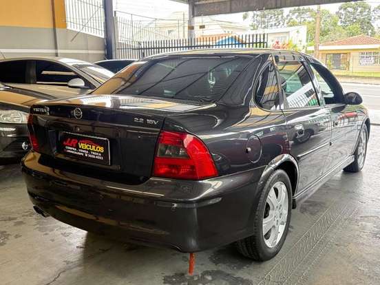 CHEVROLET-VECTRA-2002