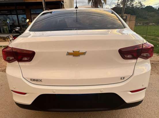CHEVROLET-ONIX-2021