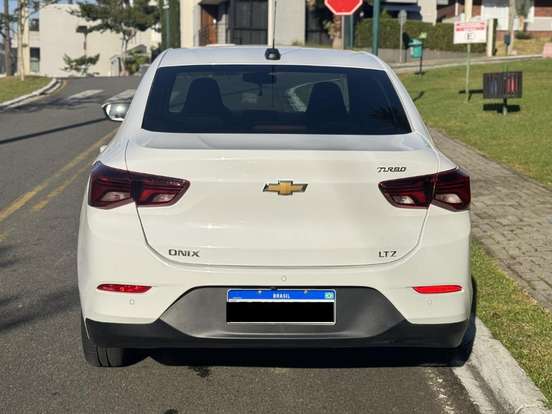 CHEVROLET-ONIX-2022