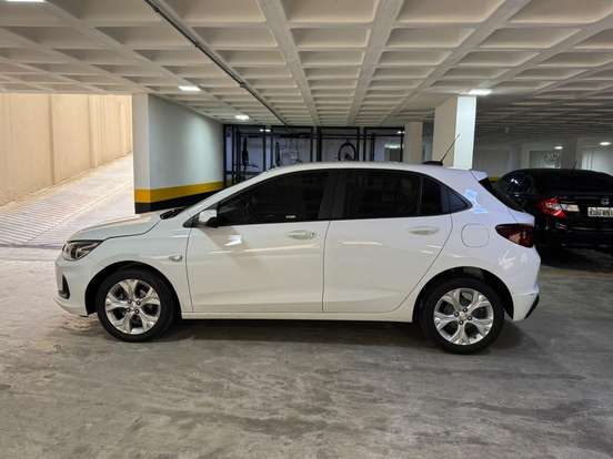 CHEVROLET-ONIX-2022
