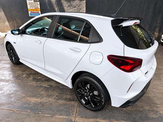 CHEVROLET-ONIX-2020