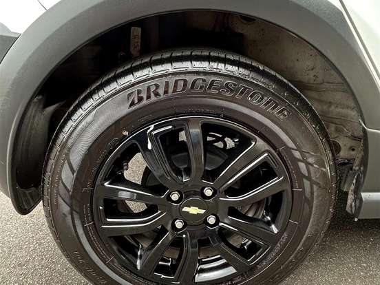CHEVROLET-ONIX-1.4 MPFI ACTIV 8V FLEX 4P AUTOMÁTICO CHEVROLET-ONIX-2018