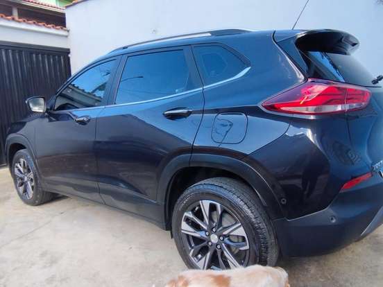 CHEVROLET-TRACKER-2025