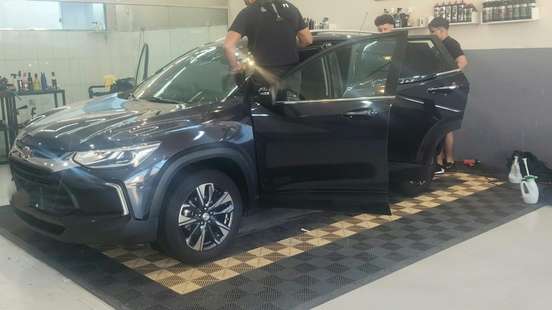 CHEVROLET-TRACKER-2025