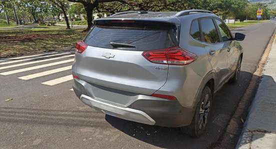 CHEVROLET-TRACKER-2021